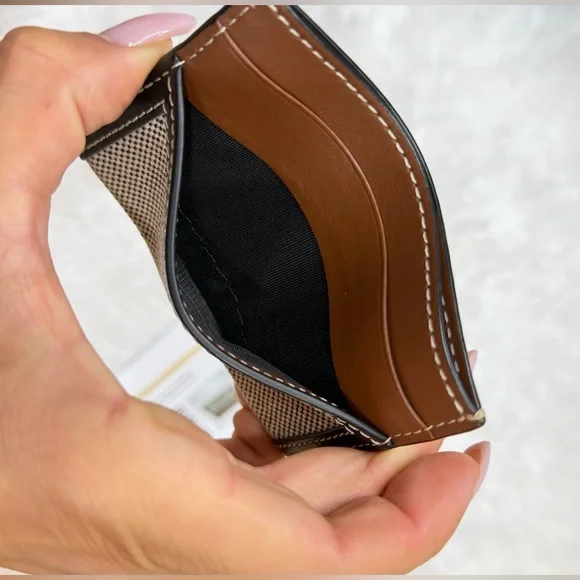 New UNISEX Burberry Horseferry Card Holder - Picture 6 of 10